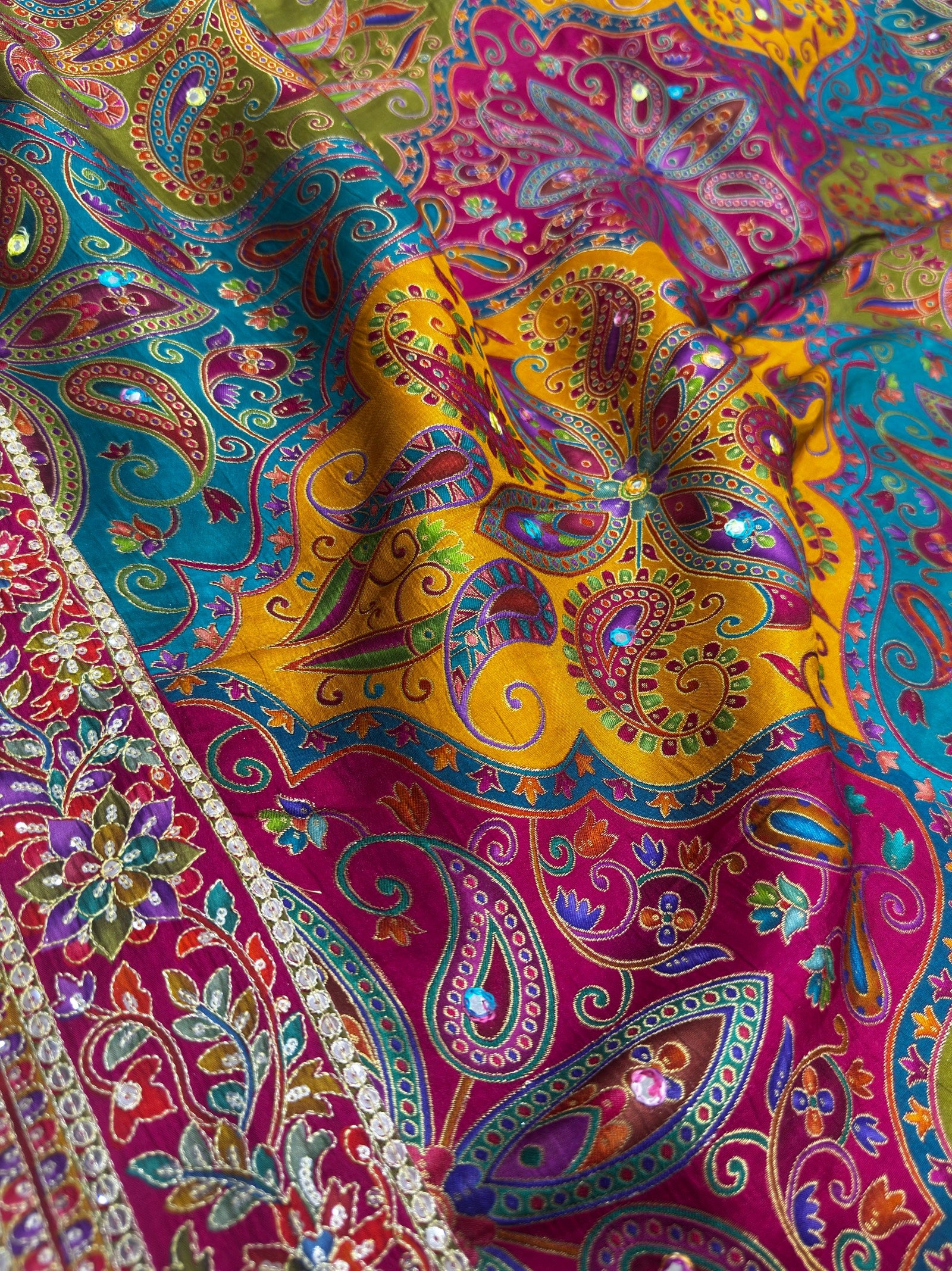 vjghv Suruchi Sarees